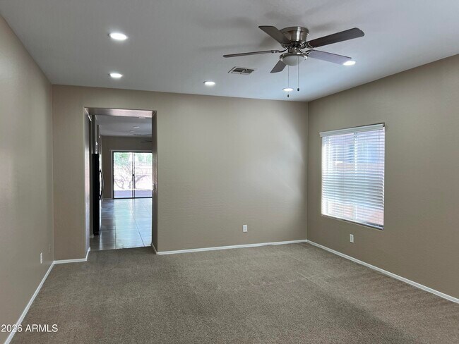 Building Photo - 2381 N Monticello Dr