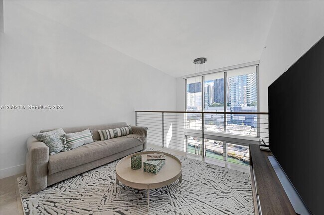 Building Photo - 92 SW 3rd St