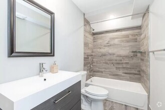 Building Photo - Quiet Luxury Living in NW Philadelphia!
