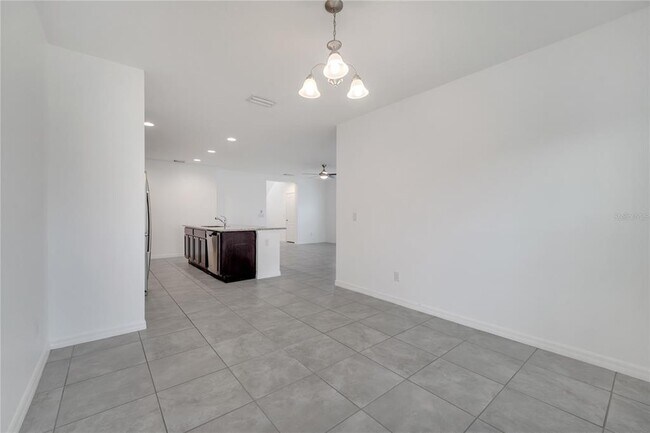 Building Photo - 369 Annabelle Way