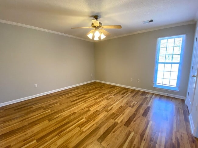 Building Photo - 3 bed, 2 bath in Hernando