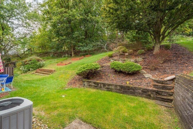 Building Photo - 214 Wedgewood Rd