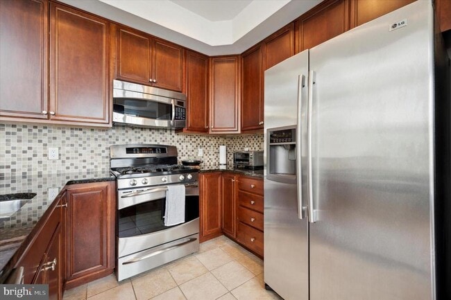 Building Photo - 3207 Capri Dr