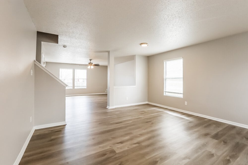 Building Photo - 8421 Ash Grove Dr