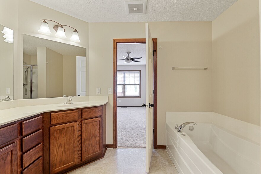 Building Photo - 9540 Washington Boulevard