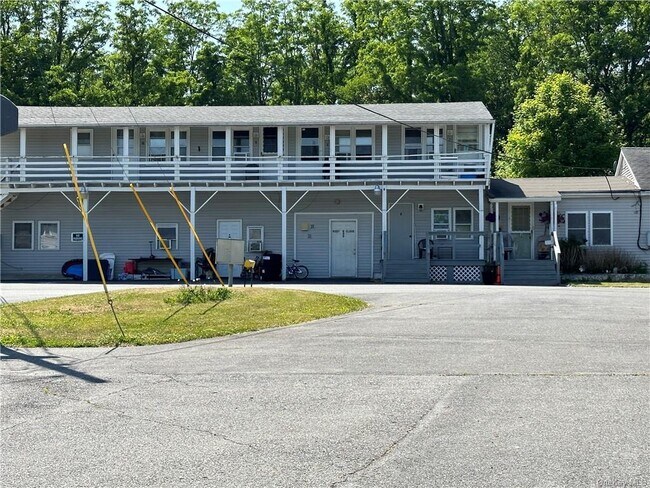 Building Photo - 1399 US-44