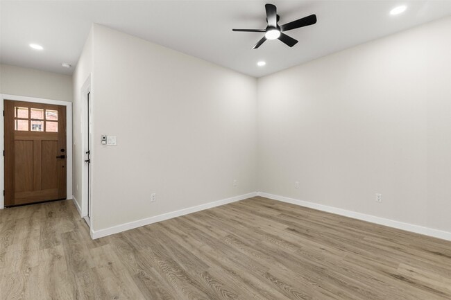 Building Photo - 1316 Williams St