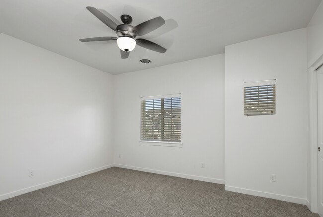 Building Photo - 11213 W Gabrielle Dr