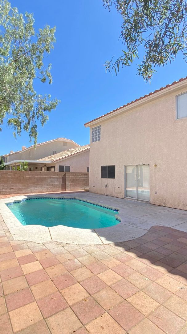 Building Photo - 3741 Tranquil Canyon Ct