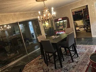 Building Photo - 502 W 33rd St