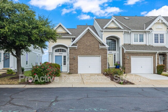 Building Photo - 9468 Bay Front Dr