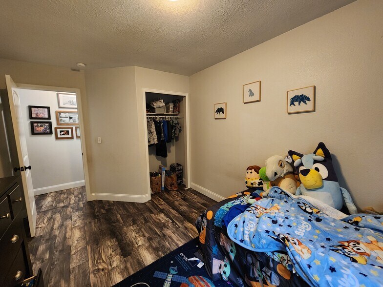 Building Photo - 4745 Purcell Dr