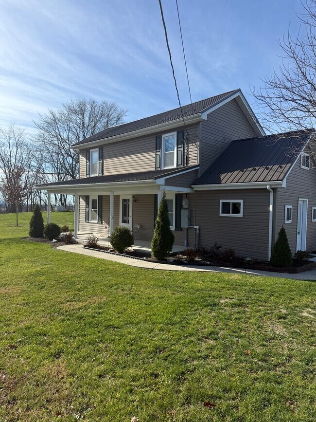 Building Photo - 36 Windy Hill Rd