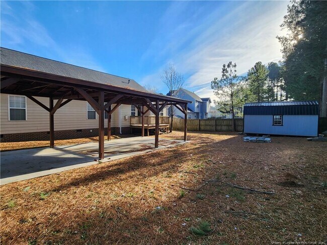 Building Photo - 3347 Broomsgrove Dr
