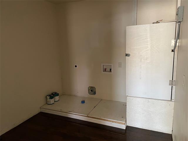 Building Photo - 2532 Jeanette Dr