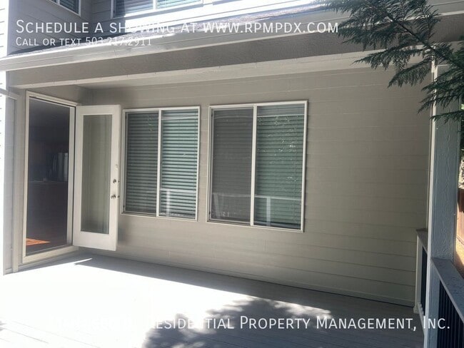 Building Photo - 12490 SW Winterview Dr