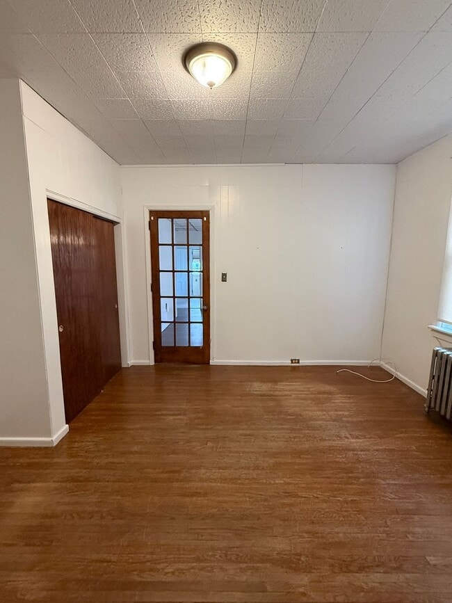 Building Photo - 114 W Harrisburg Ave