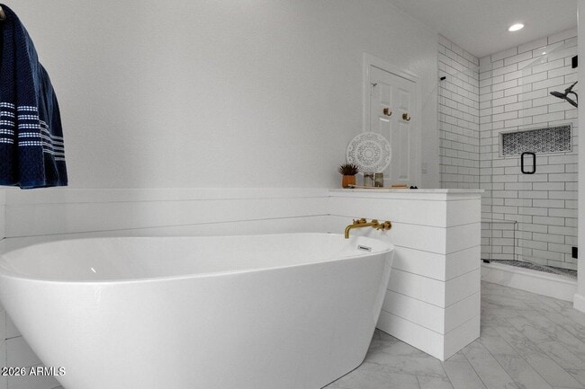 Building Photo - 11765 N 112th St