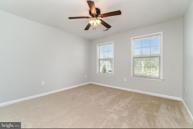 Building Photo - 3603 Carolina Ct