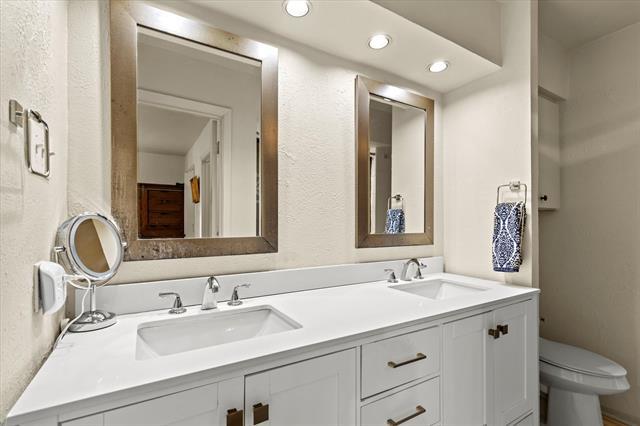 Building Photo - 2906 Whitemarsh Cir