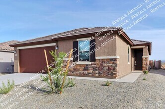 Building Photo - 8905 E Pantano Bluff Dr