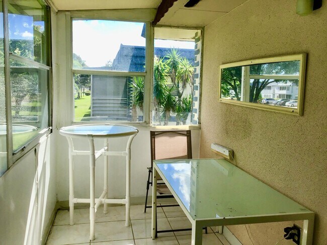 Building Photo - 239 Brittany F