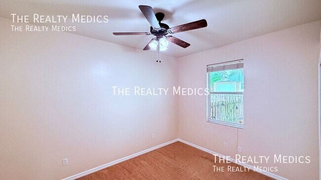 Building Photo - 795 Alcazar Ave