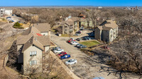 Building Photo - Briarstone