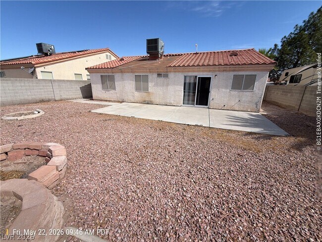 Building Photo - 343 Mulberry Glen Dr