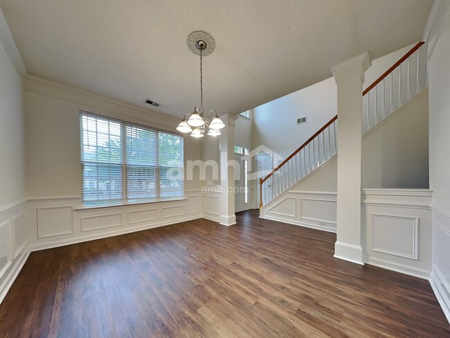Building Photo - 101 Birkhall Cir