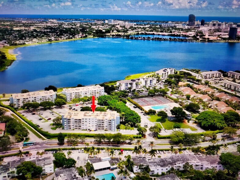 Building Photo - 500 Executive Center Dr