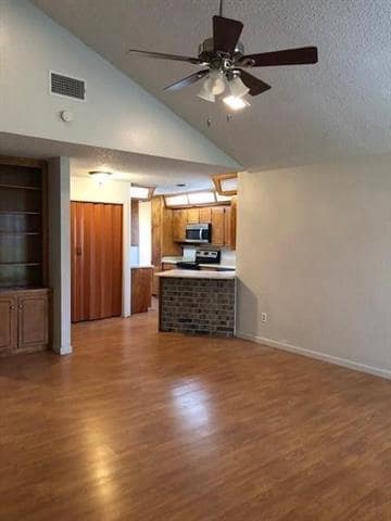 Building Photo - 7656 Colorado Creek Ct