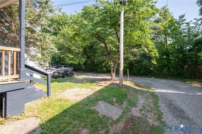 Building Photo - 612 Idlewood Ave