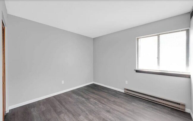 Building Photo - 21 Pebblestone Cir