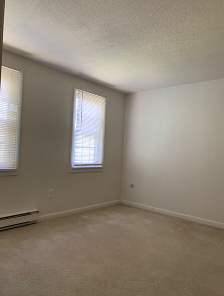 Building Photo - 252 West St