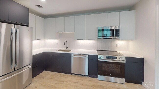 Building Photo - 24 Mt Pleasant St