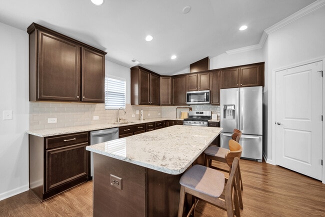 Building Photo - 3429 Longleaf Estates Dr