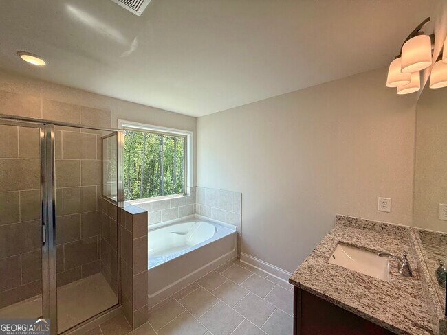Building Photo - 3338 Sir Gregory Manor NW