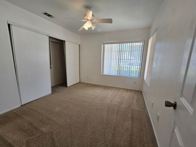 Building Photo - 4375 Portola Dr