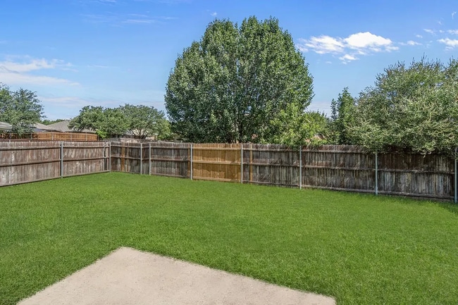 Building Photo - 2641 Sandcherry Dr