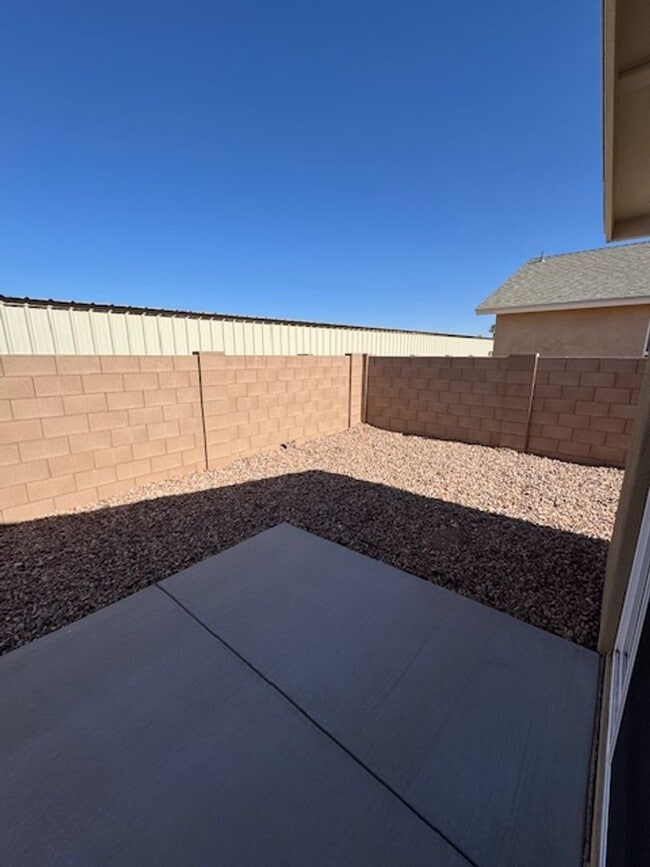 Building Photo - East- NEW BUILD 2 Bedroom rental homes!
