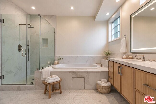 Building Photo - 11714 Folkstone Ln