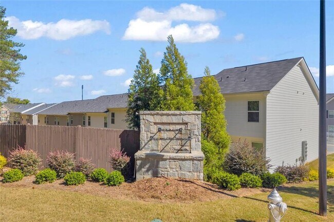 Building Photo - 4289 Arcadia Dr