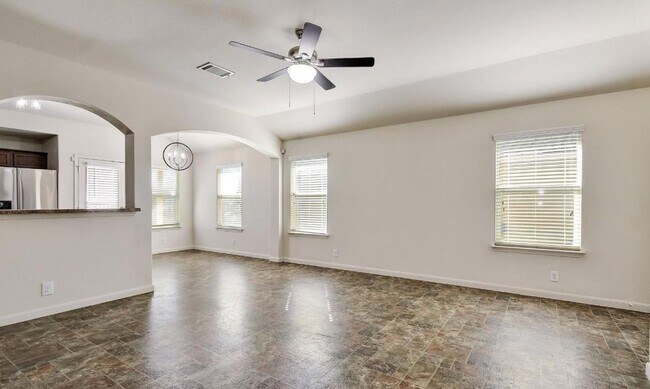 Building Photo - 409 Teron Dr
