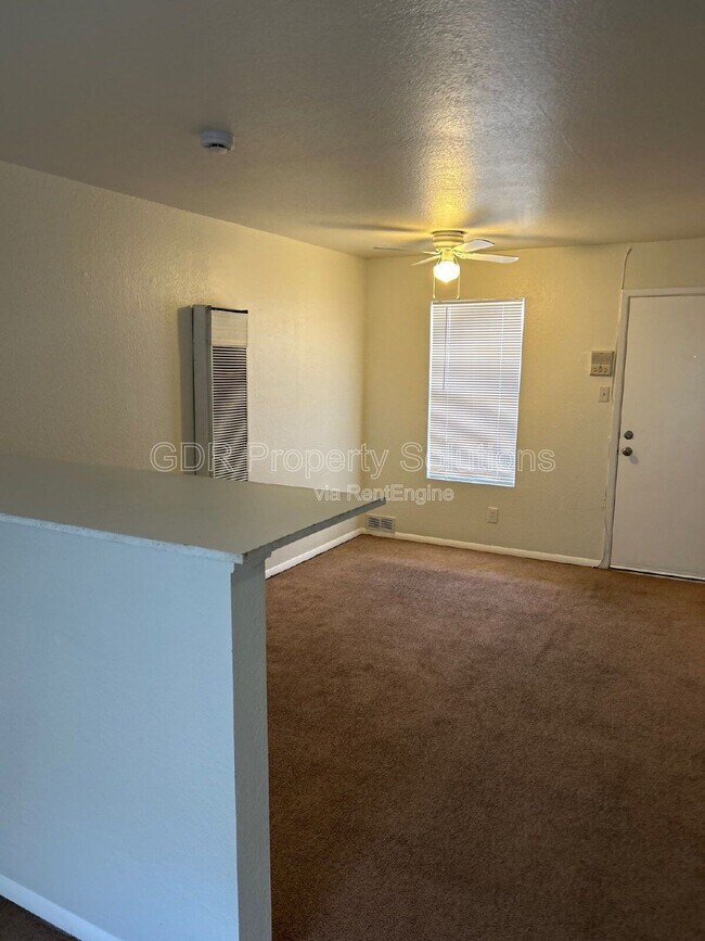 Building Photo - 401 14th St NW