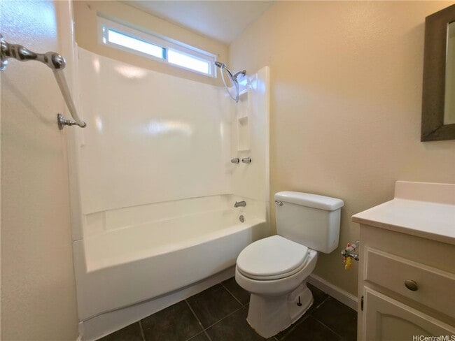 Building Photo - 95-1041 Ainamakua Drive Unit 1