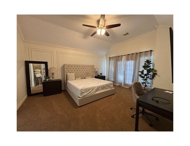 Building Photo - 1306 Birdsall St