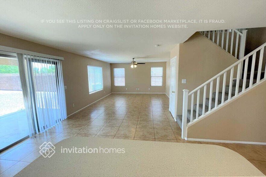 Building Photo - 12437 W Windsor Blvd