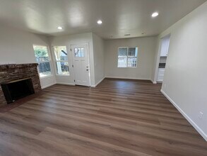 Building Photo - 140 E Colorado Blvd