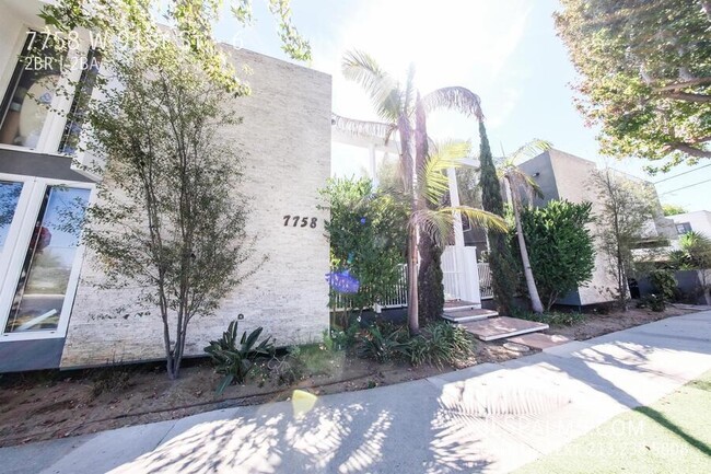 Building Photo - 7758 W 91st St